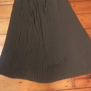 Pleated midi skirt